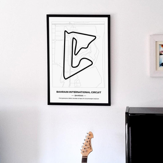 Framed Bahrain Formula 1 Circuit Poster: Minimalist F1 Print (50x70cm)