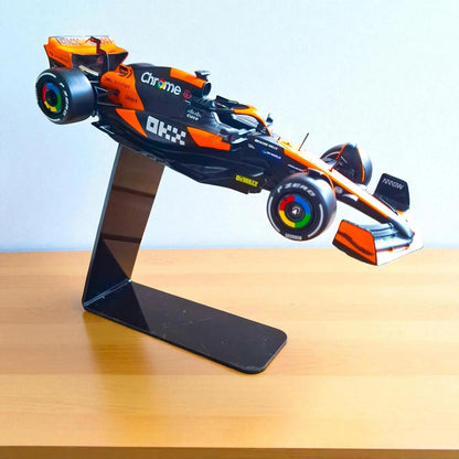 F1 McLaren Car Model 1:24 with Stand - Oliver Piastri #81 - Formula 1 Gift