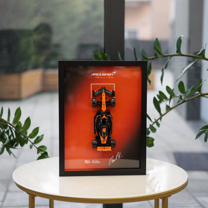 Oscar Piastri F1 Frame with McLaren 1:24 Scale Car - High-Quality Printed Background with Signature - 30x40cm Display - Formula 1 Gift