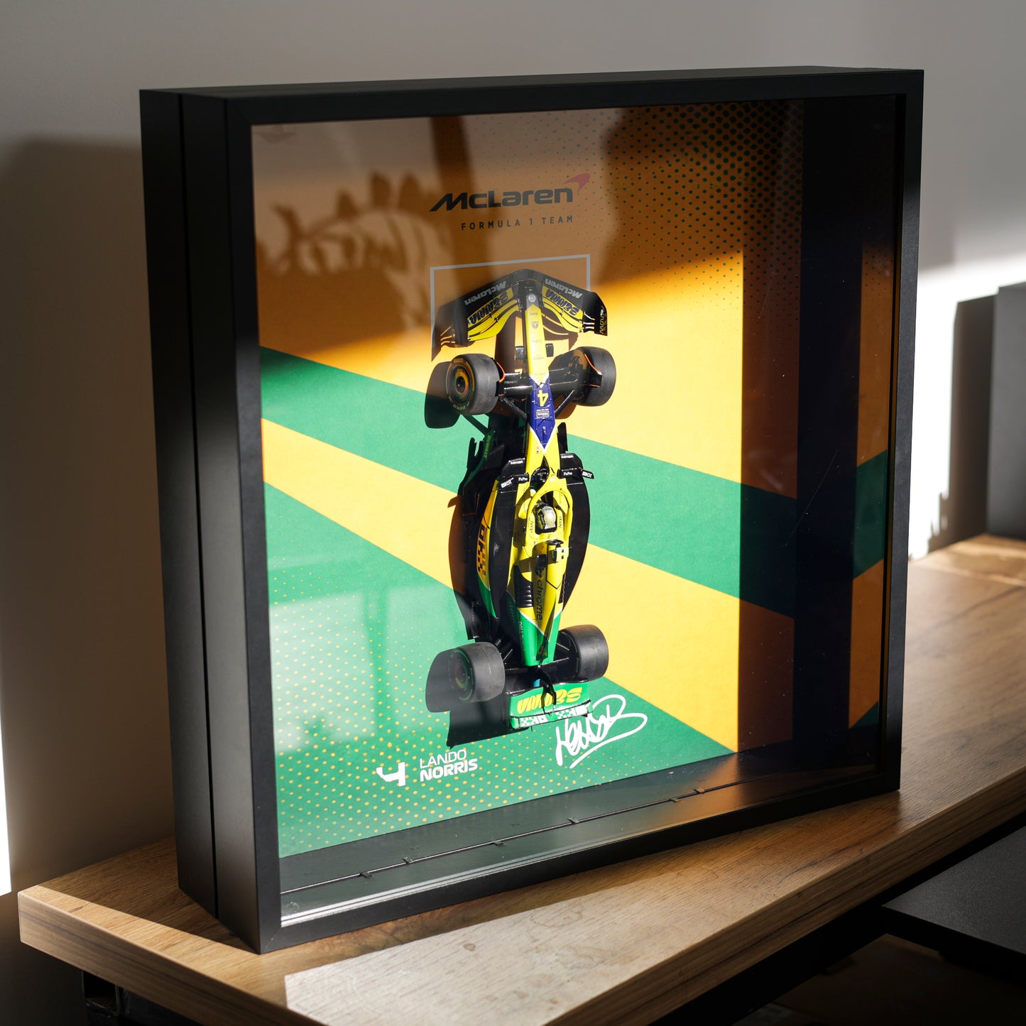 Lando Norris F1 - McLaren - 3D Framed Artwork (XL) – 1:18 Car Model - Deep Frame - 50x50x12 cm