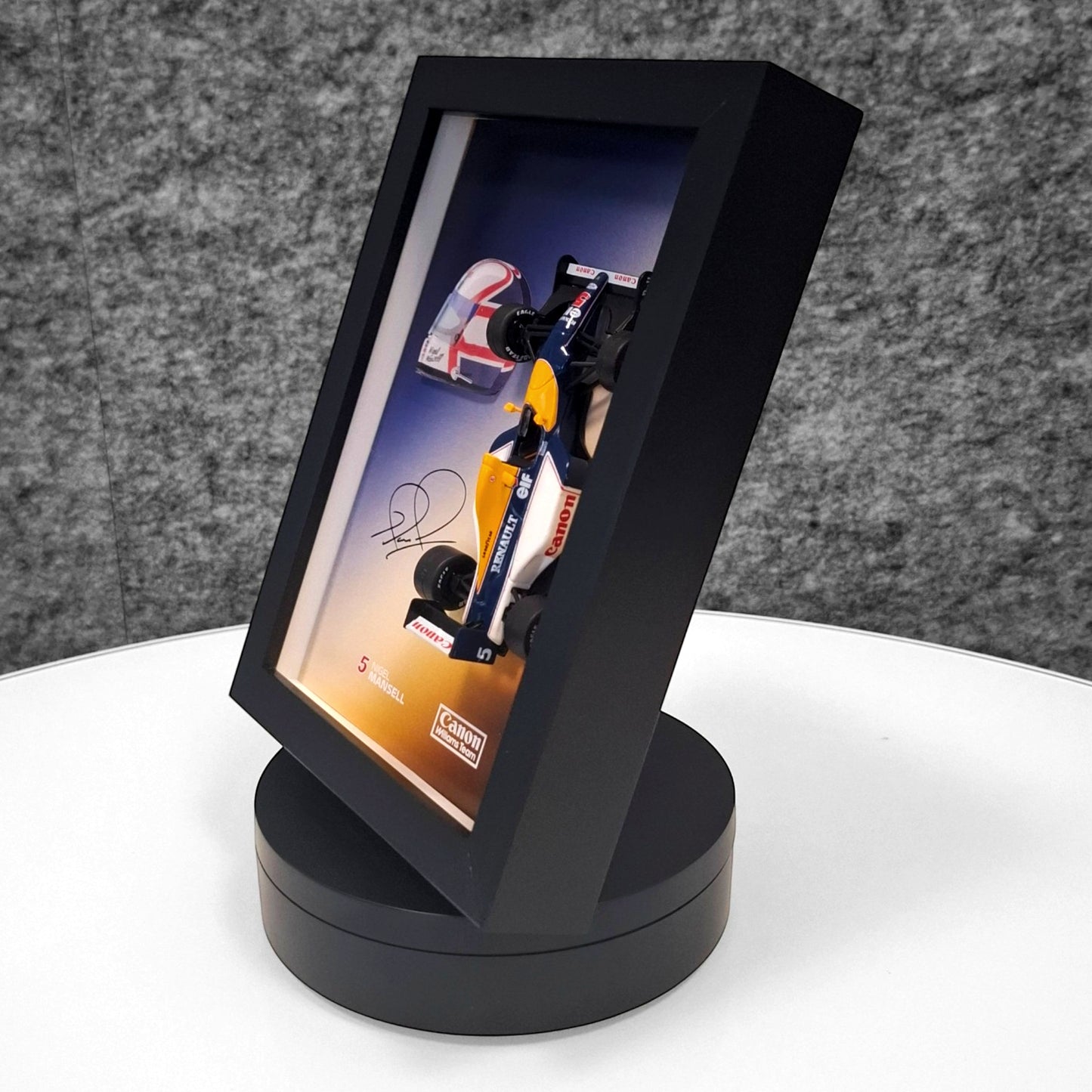 Nigel Mansell F1 Frame with Canon Wlliams Team 1:43 Scale Car, 3D Helmet and Signature