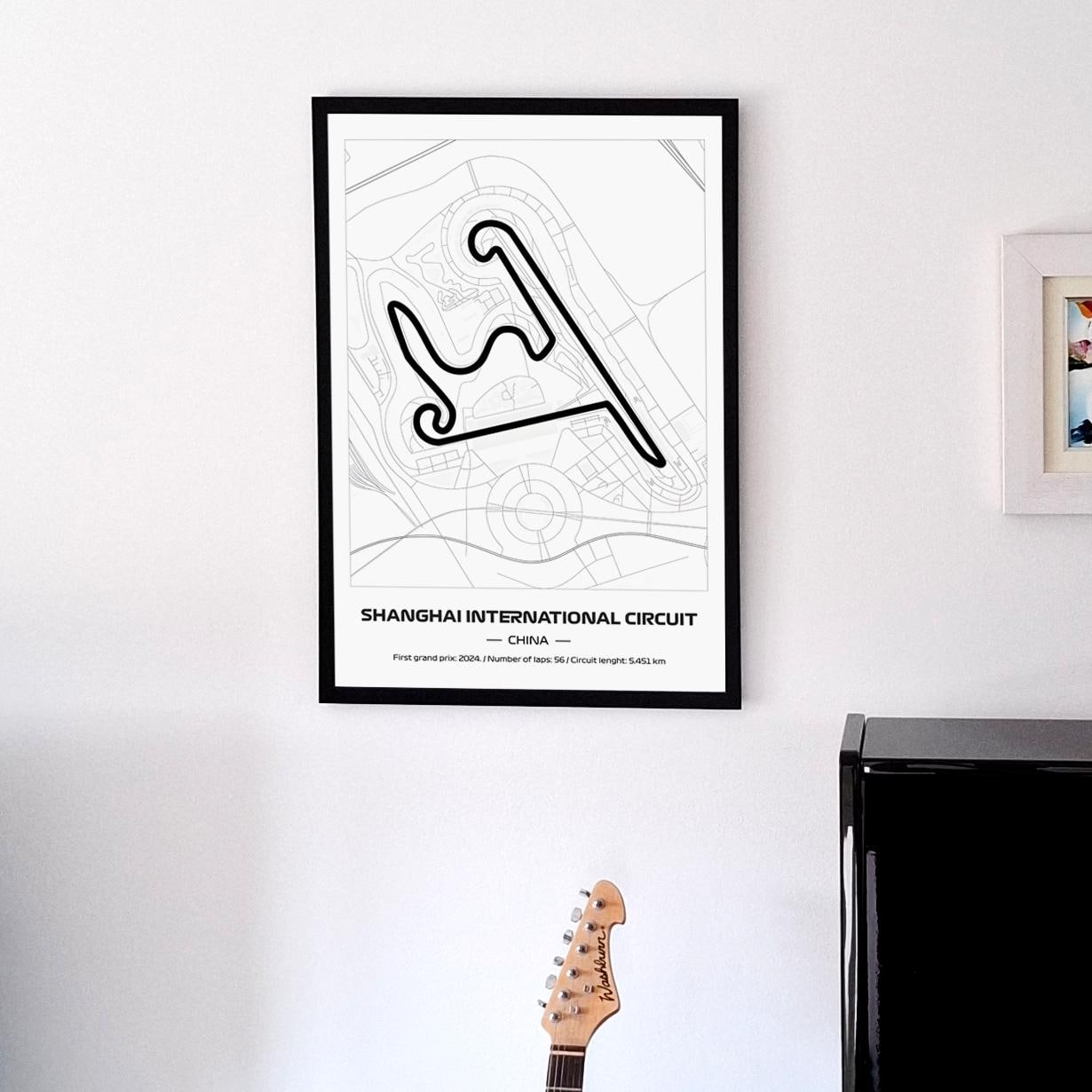 Framed Shanghai F1 Track Poster: Minimalist Motorsport Art (50x70cm)