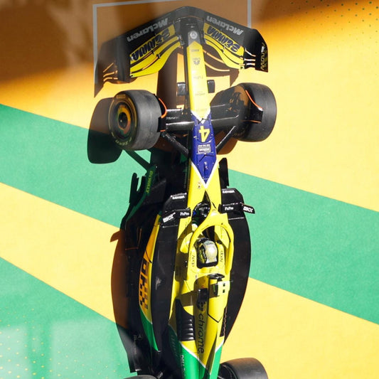 Lando Norris F1 - McLaren - 3D Framed Artwork (XL) – 1:18 Car Model - Deep Frame - 50x50x12 cm