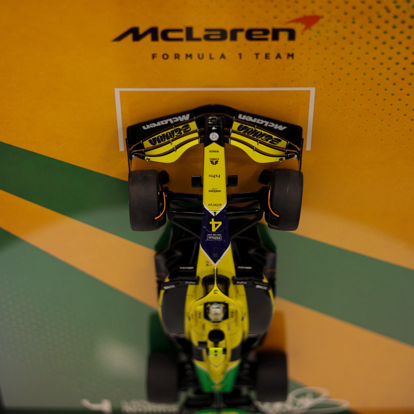 Lando Norris F1 - McLaren - 3D Framed Artwork (XL) – 1:18 Car Model - 40x50cm