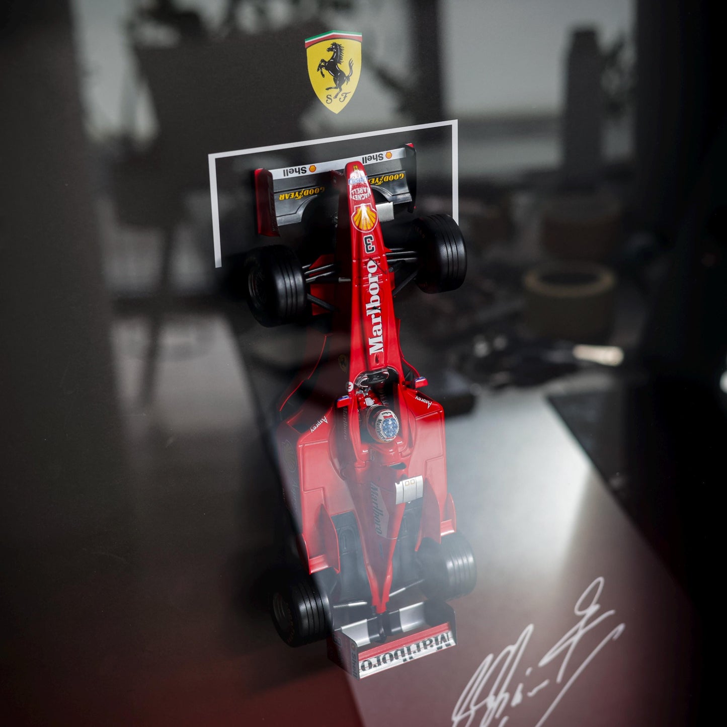 Michael Schumacher F1 - Ferrari - 3D Framed Artwork (XL) – 1:18 Car Model - Deep Frame - 50x50x12 cm