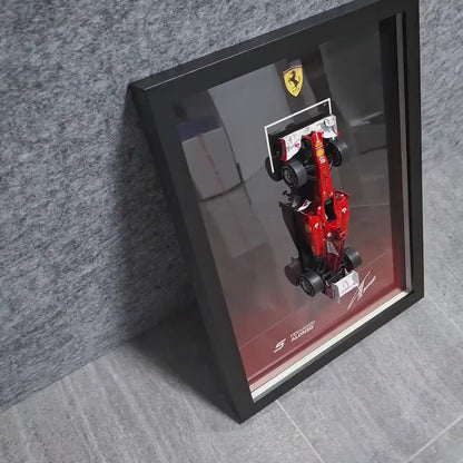 Fernando Alonso F1 Frame with Ferrari 1:24 Scale Car - Background with Name and Signature - 30x40cm Display - Formula 1 Gift