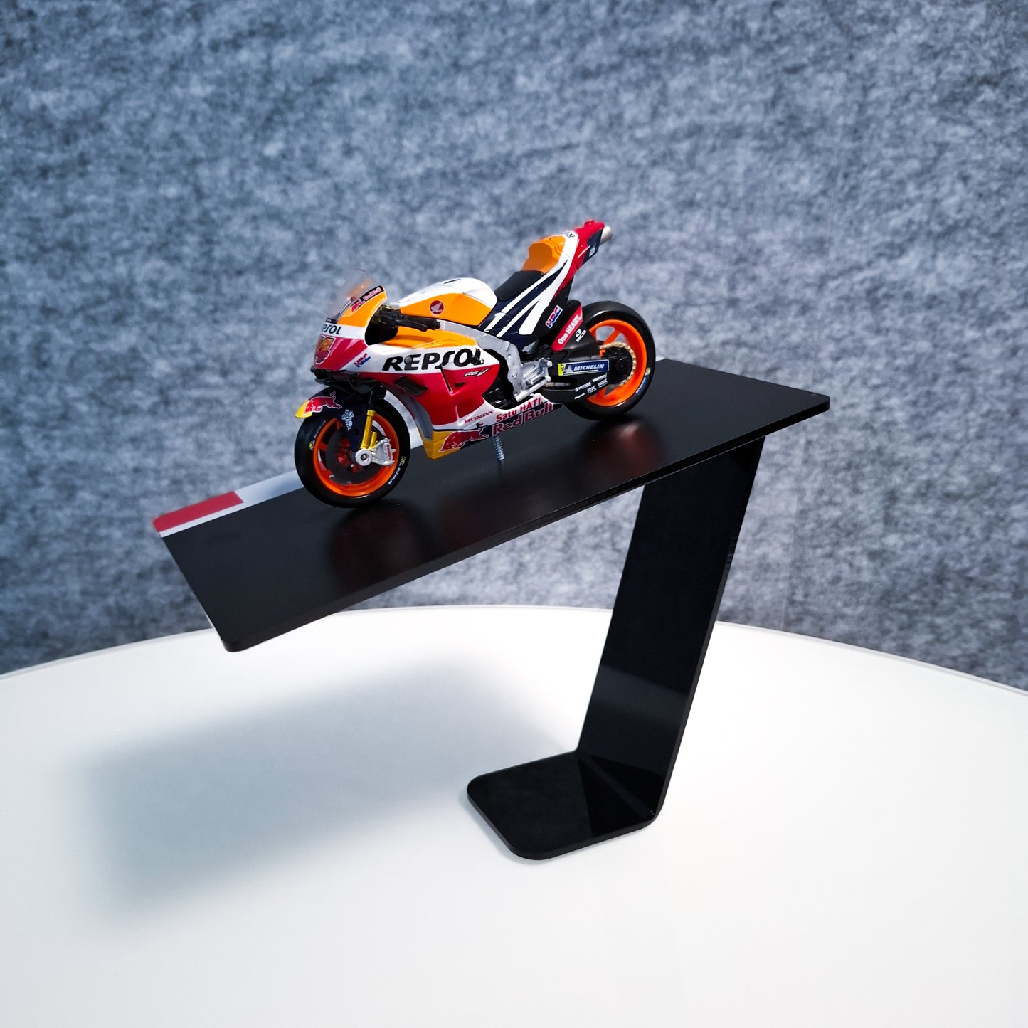 Moto Model with Stand (1:43 Scale) - Pol Espargaro #44 - Moto Gift
